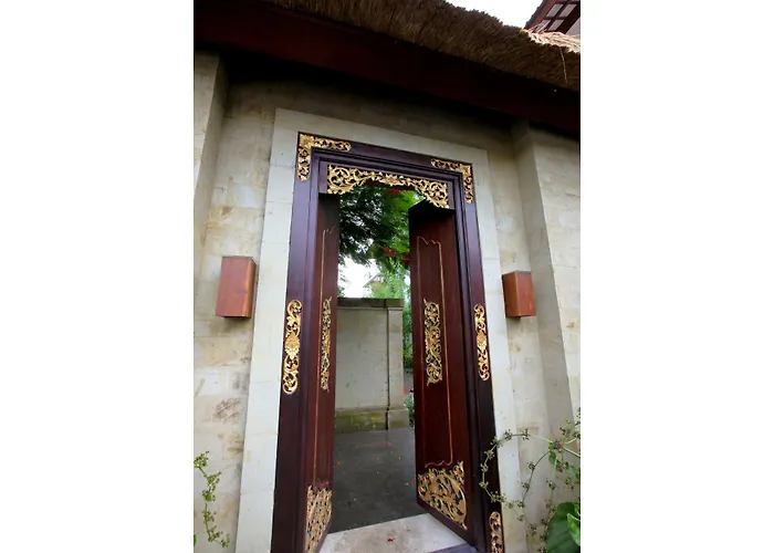 Sari 3* Kuta (Bali)