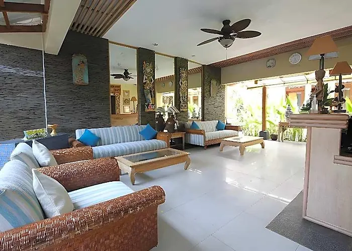Sari 3*