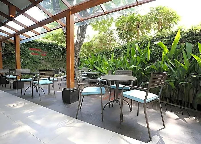 Sari 3* Kuta (Bali)